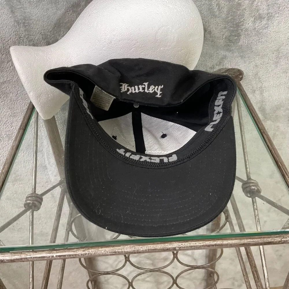 Hurley Men's Flexfit  Logo Unisex XS/S Fitted Hat flexfit
